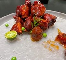 Plum-Flavored Pork Ribs