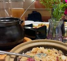Cured Meat and Spare Ribs Claypot Rice