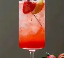 Strawberry Gimlet
