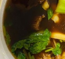Sauce-Flavored Beef Noodles