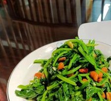Pine Nut Spinach