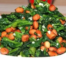 Spinach with Walnuts