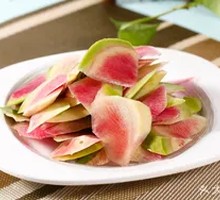 Stir-fried Radish Peel Salad