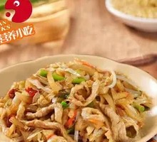 Stir-Fried Noodles with Shredded Pork