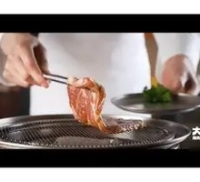 Fruit-Marinated Pork Cutlet