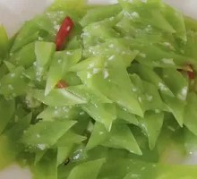 Stir-Fried Lettuce