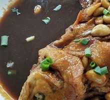 Garlic-braised Golden Trout