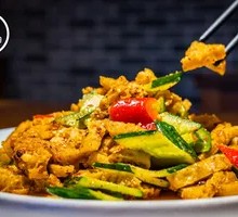 Cucumber with Wheat Gluten Noodles