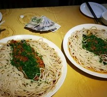 Braised Fish Head Noodles