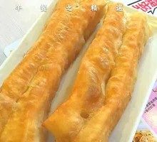 Soy sauce with fried dough sticks