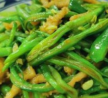 Braised Lentils with Shredded Pork Noodles