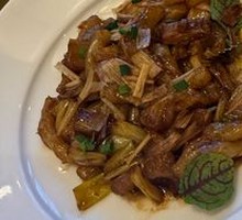 Braised Hoof Tendons with Scallions