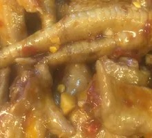 Sichuan-style Pickled Chicken Feet