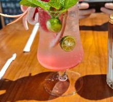 Perilla Grapefruit Sparkling Water