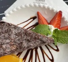 Raspberry Chocolate Cake