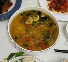 Lemon Sour Beef Soup