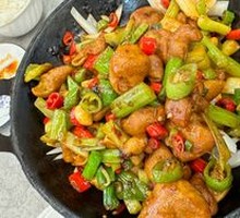 Spicy Pork Intestines Stir-fry