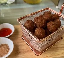 Crispy Fried Meatballs