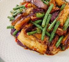 Long Bean and Eggplant Stir-Fry