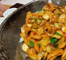 Sour Cabbage with Pork Intestines