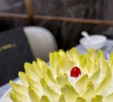 Crystal Clear Delicacy