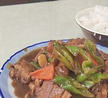 Yimeng Stir-Fried Chicken Cubes