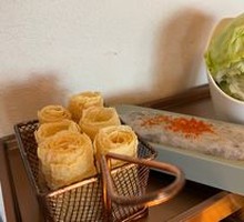 Hand-Beaten Fresh Shrimp Dumplings