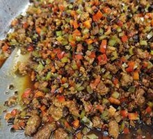 Minced Pork with Black Three Dishes