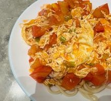 Tomato and Egg Noodles