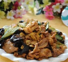 Wood Ear Mushroom with Pork