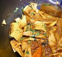 Spicy Pork Ribs with Chicken