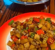 Sour Radish Stir-Fried Chicken Gizzard