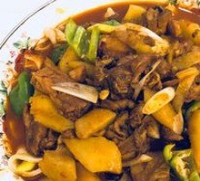 Xinjiang-style Big Chicken Plate