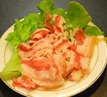 Steamed Pork Belly with Pickled Cabbage in Foil