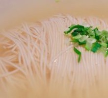 White Soup Noodles