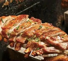 Roasted Sunite Right Banner Lamb Ribs