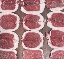 Fresh Cut Walking Lamb