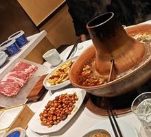 Yin-Yang Hot Pot