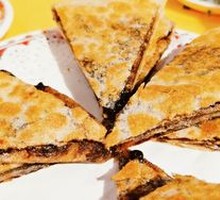 Sesame Sauce Sweet Pancake