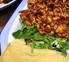 Beijing-style Shredded Pork in Soy Sauce