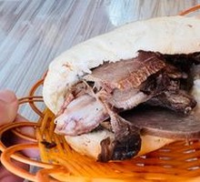 Braised Beef in Burnt Flatbread