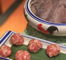 Gongcai Meatballs