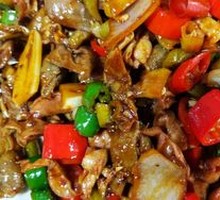 Spicy Hunan-style Chicken Offal Stir-fry