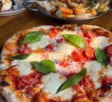 Margherita Pizza