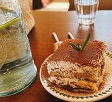 Persimmon Tiramisu