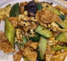 Wood Ear Mushroom and Pork Rice Bowl