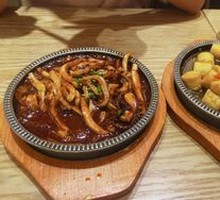 Sizzling Spicy Squid