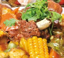 Stewed Pork Ribs with Potatoes and Green Beans