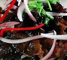 Shredded Onion with Wood Ear Mushrooms