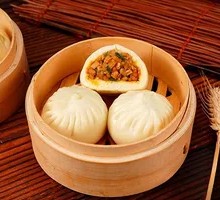 Radish and Pork Fat Buns